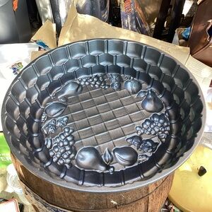 Nordic Ware Metallic Gray Fruit Basket Cast Aluminum Baking Pan